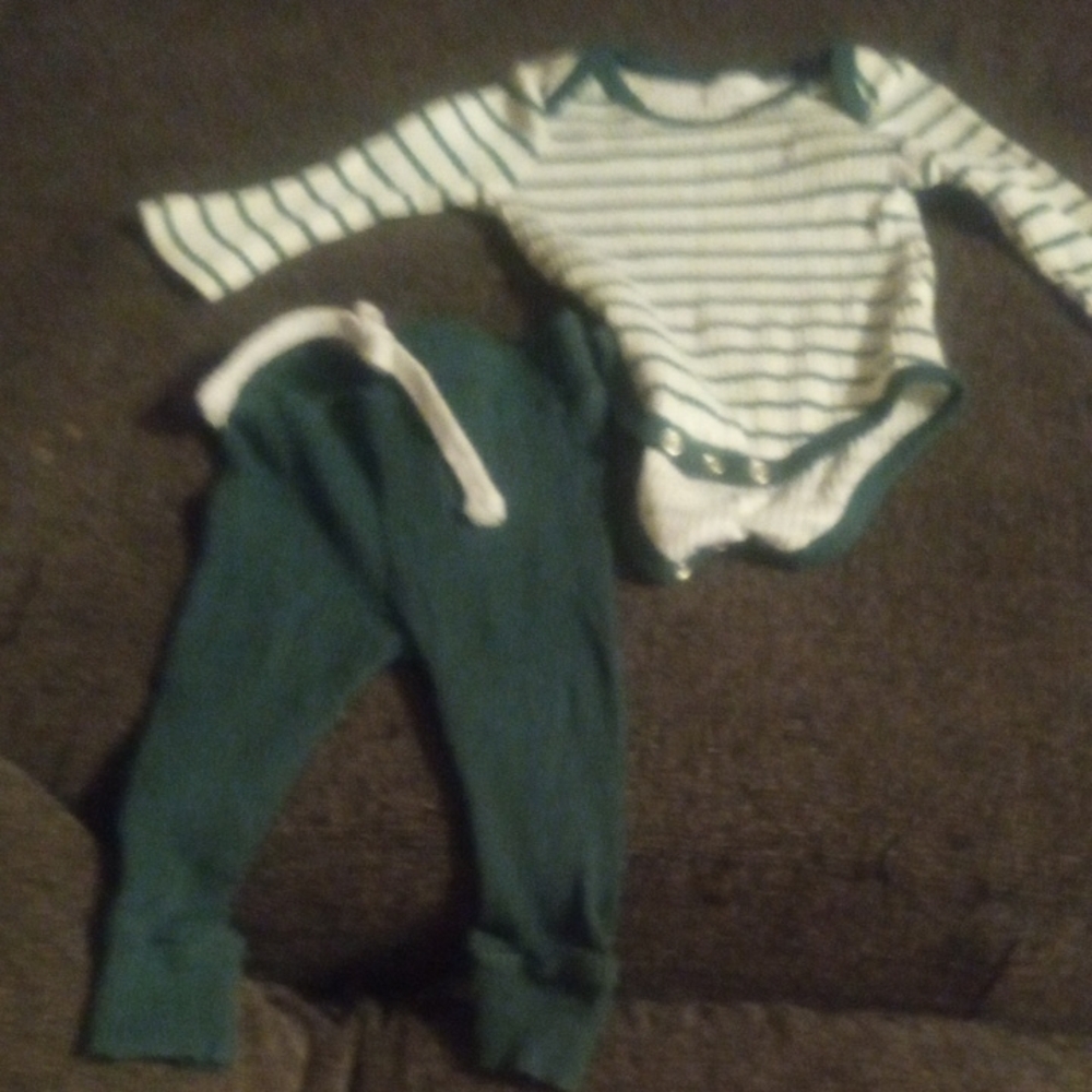 Green and White Striped Kids Bodysuit Set